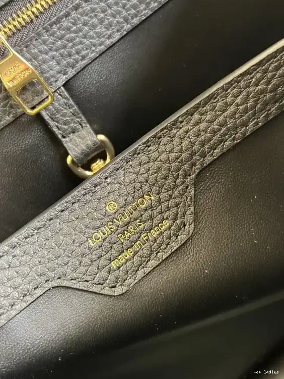 Cheap MM CAPUCINES VUITTON LOUIS 0602